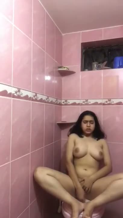 Hot young girl bathroom sex video viral masturbating video reel